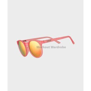 Influencers Pay Double Sunglasses